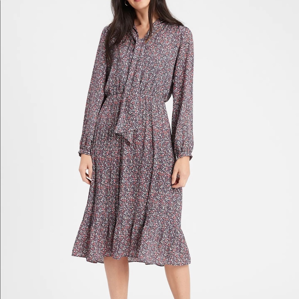 Banana Republic Factory Floral Midi Dress in Navy and Pink